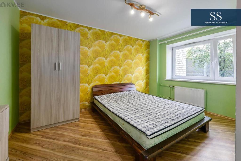 Sunny Apartment Near Bus Station Tallinn Eksteriør billede